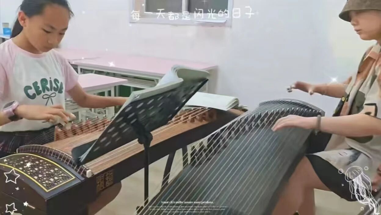 成考先锋陈肖婉儿：琴弦与心弦困境中奏响希望
