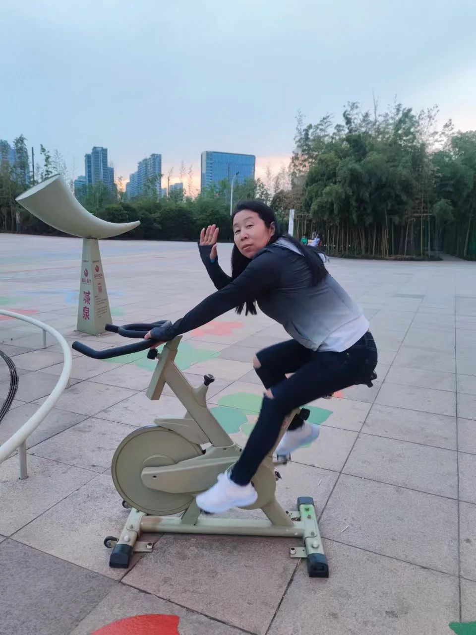 1731910844126741.jpg 4ab806a00eb59b098e3c7276656d1f26.jpg